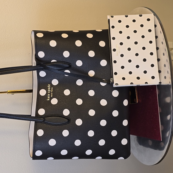 Kate Spade ♠️❤️NWOT❤️♠️ ALL Day Sunshine Dot Printed Tote!♠️❤️♠️❤️♠️❤️ - Picture 14 of 17